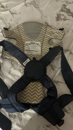 Baby Carrier Infantino