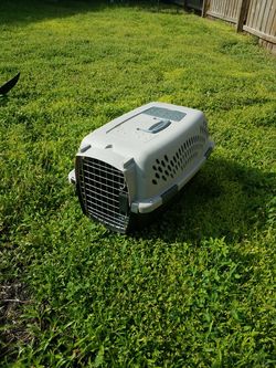 Traveling kennel