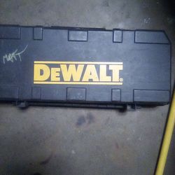 Dewalt