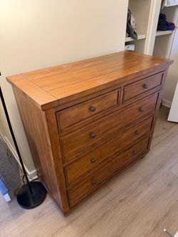 Ethan Allen Solid Wood Dresser in Excellent Condition