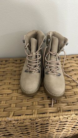 Women’s booties
