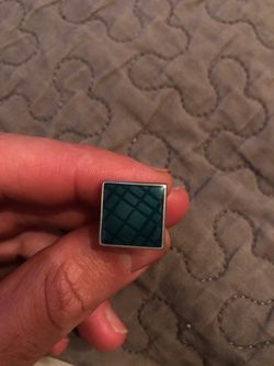 Burberry cufflinks/keychain