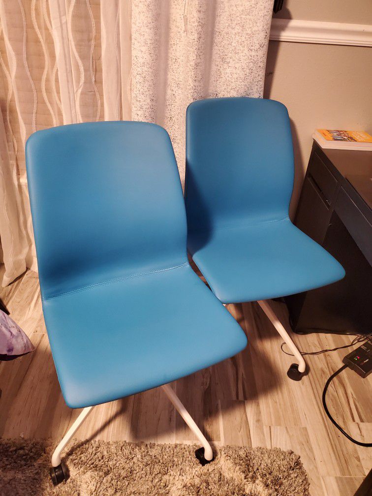 Armless Swivel Task Office Chairs (2 Available)