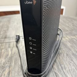 Used Ubee DDW365 modem