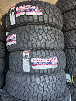 🚨🚘Vendo set de llantas 265 70 17 American R/T tires