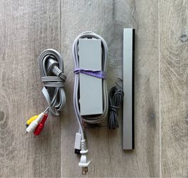 Official Nintendo Wii Wires (AV Cable, Sensor Bar, & Power Supply)