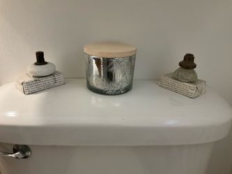New Sand and Fog Winter Pine Scent in Glass Mirrored Container