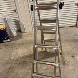 Gorilla Ladder Like New 