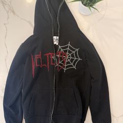 Size Medium Velvets Sweater No Zipper