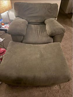 Gray Living Room Chair With Ottoman