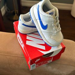Nike Shoes 6c News $45