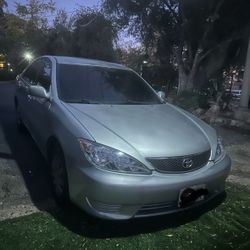 2006 Camry Toyota Give Me A Offer 