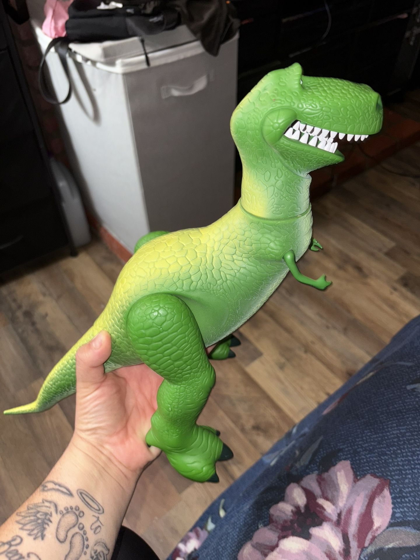 REX TOY