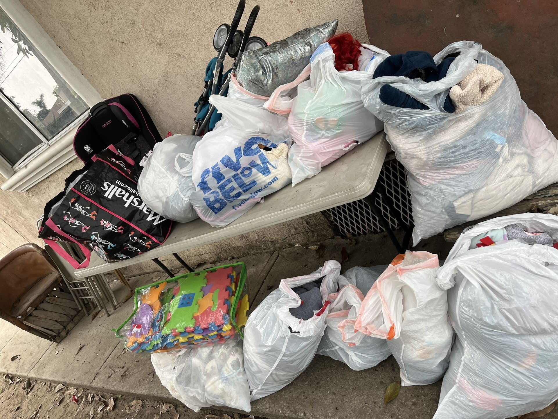 Free Clothes Stroller Car Seat Pamper Clothes Mix