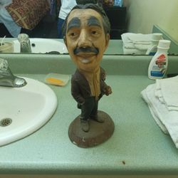 Groucho Marx Statue