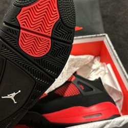 Jordan 4 Red Thunders Size 9.5 Condo 9/10, Og All, $479 On Stock X