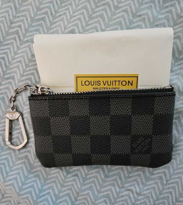 Brand New Damier Graphite L.v Key Pouch