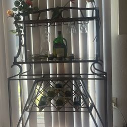 Mini Bar 
