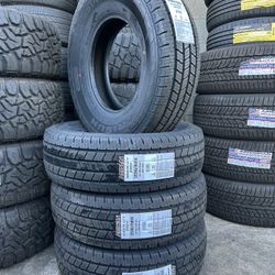 Vendo Set De Llantas LT245/75R16 Marca ARISUN 