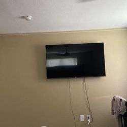 58” Hisense 4K UHD Smart TV