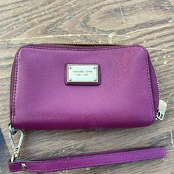 Michael KORS Wristlet 