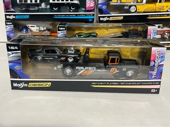 2020 Maisto Transport 1971 CAMARO Z/28 & 1957 CHEVY FLATBED Falken 1/64 Diecast
