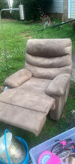 Recliner chair