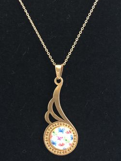 Cute elegant butterfly 🦋 necklace