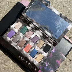 Urban decay palette