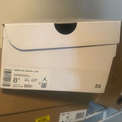 8.5 Jordan 1 Low Women 