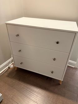 Delta Children's Dresser