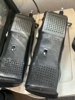 Cobra walkie talkies