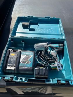 Makita LXT drill