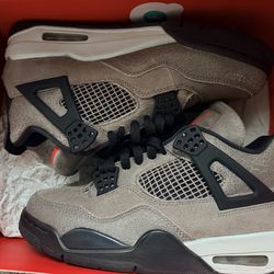 Jordan 4 Retro Taupe Haze Size 8 Men