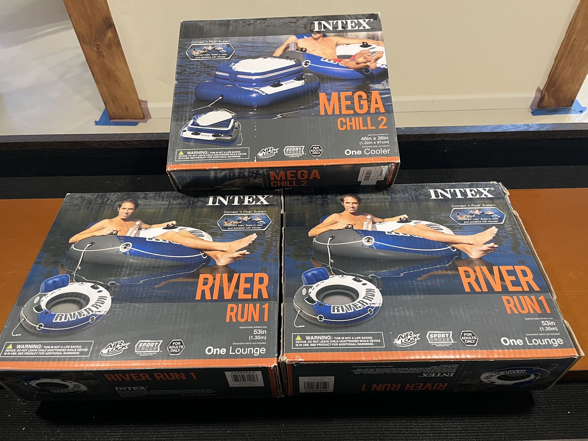 INTEX River Run 2 Tubes & Floating Cooler
