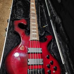 SPEAR 5 String BASS