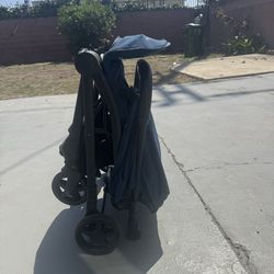 Mompush travel stroller