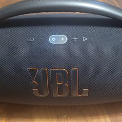 JBL Boombox3