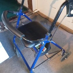 Walker/ Rollator