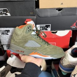 2024 Jordan Olive 5s size 11 VNDS