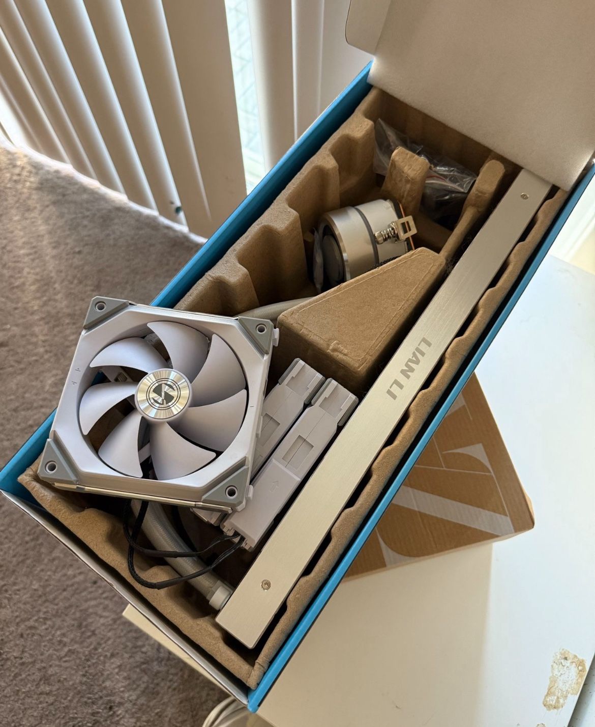 Lian Li Galahad AIO 360 RGB