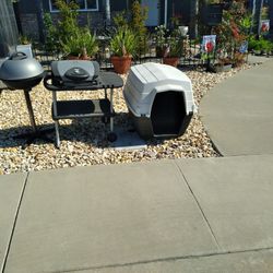Free, Large Dog House And George Foreman Grills 