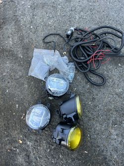 Toyota Tacoma Fog Lights 12-23