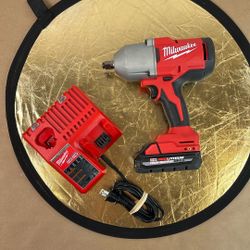 Used Milwaukee 1/2 Torque Wrench 2666-20 With 3.0Ah Battery And Charger 