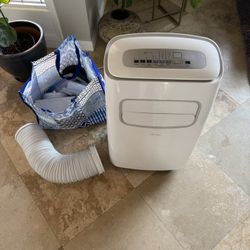 Midea Portable Air conditioner 10,000 BTU