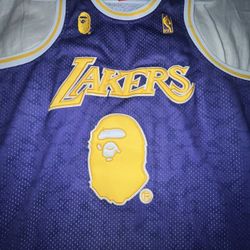 LAKERS X A BATHING APE JERSEY 