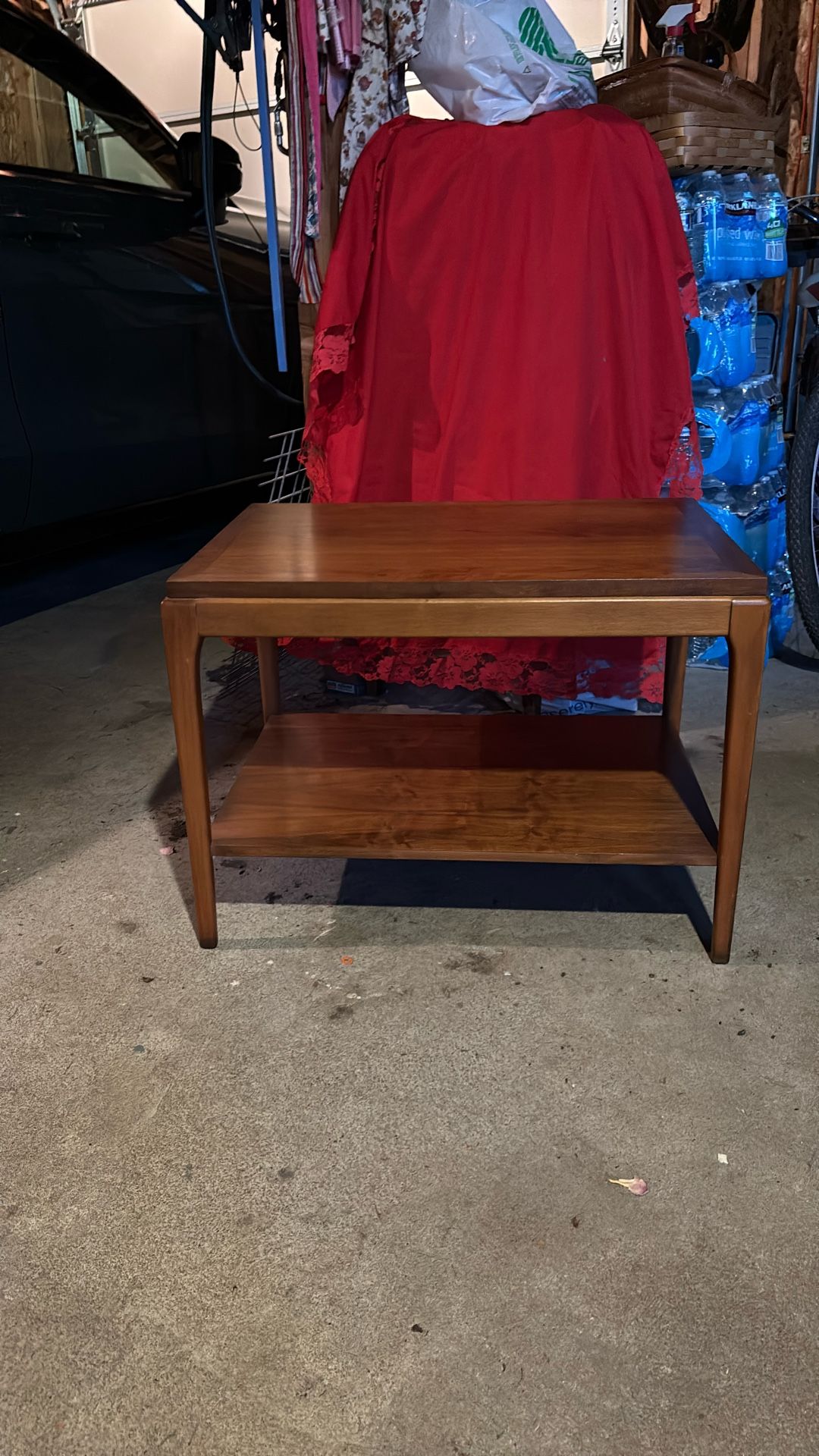 Lane Mid-century modern coffee table.
