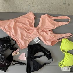 4 Items Size 34A/medium Victoria Secret, Albercombe, Forever 21, 