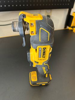 DeWalt Multitool