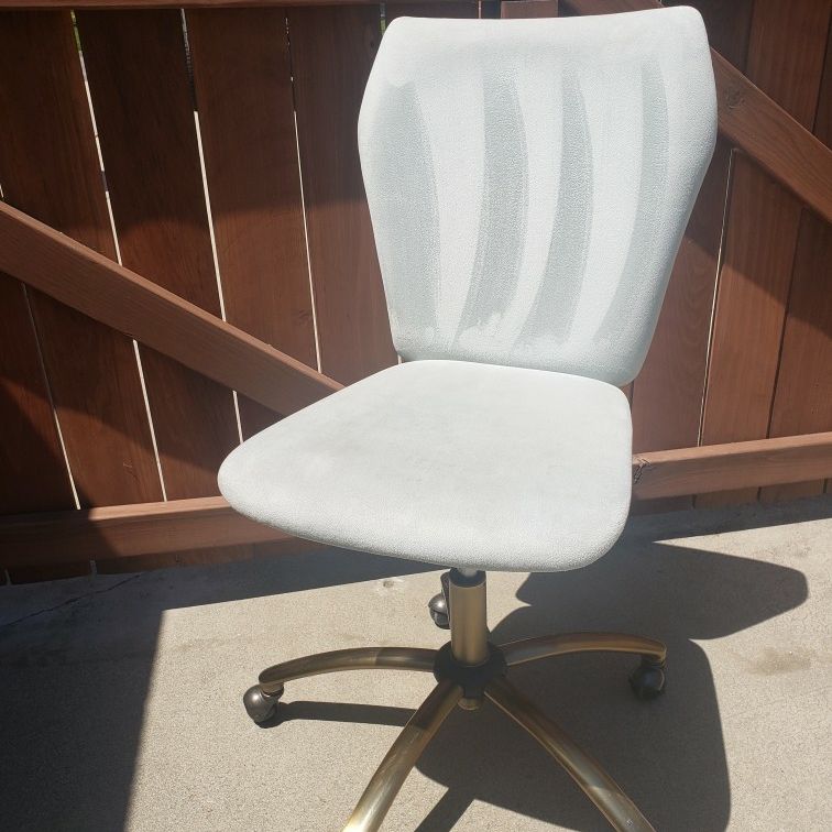 PB Teen Airgo Swivel Desk Chair for Sale in Long Beach CA OfferUp